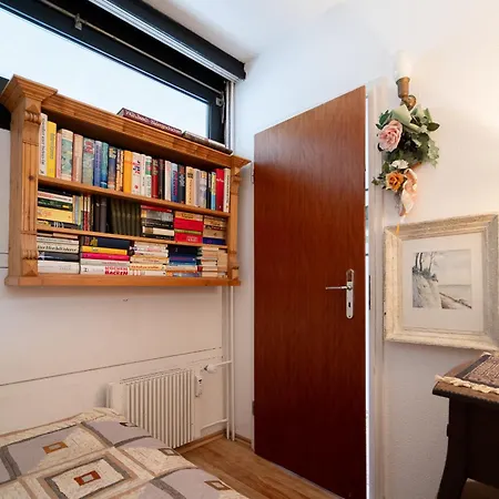 App 151 - Strandlage Sierksdorf